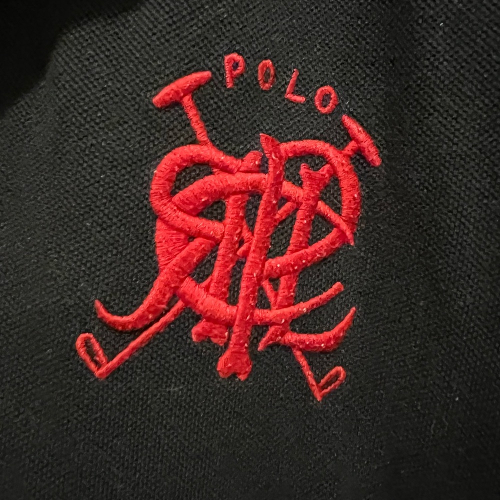 Large polo - Picture 2 of 4